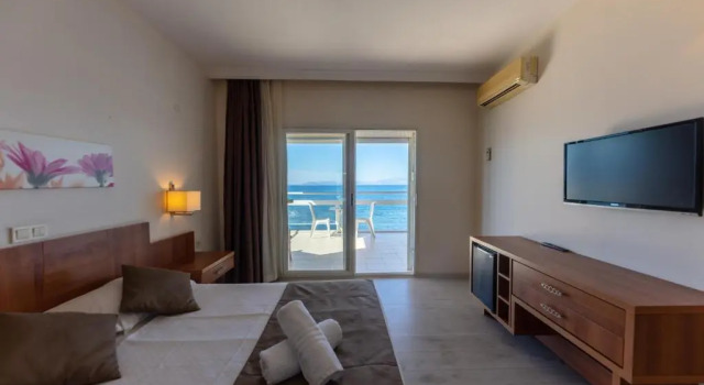 Двухместный номер Superior с видом на море Melis Hotel Kusadasi