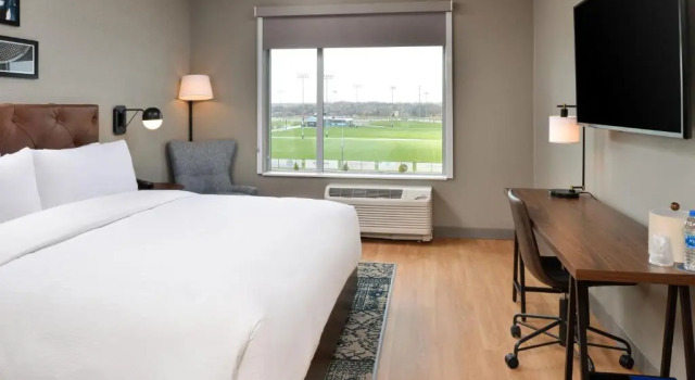 Номер Standard Four Points by Sheraton Kansas City Olathe