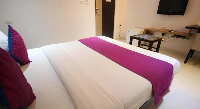 OYO Rooms ISKCON SG Highway, Rezervovat Hotel Hotely v Gujarat s parkováním, Parkování
