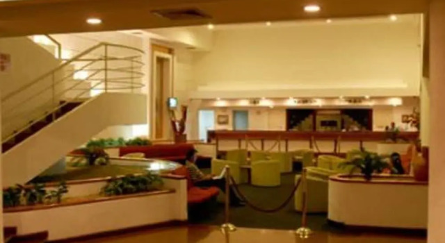Hotel Cristina Suites, Book Hotel Puerto La Cruz Ancoategui state
