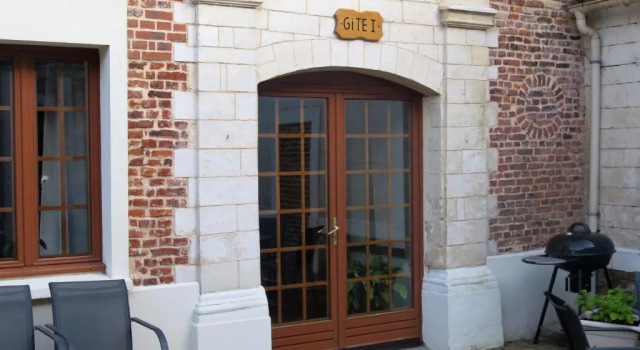 Auberge a la Ferme, Đặt Nhà trọ Surques 