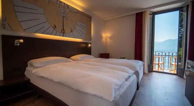 Двухместный номер Classic с видом на озеро Hotel la Meridiana, Lake & SPA