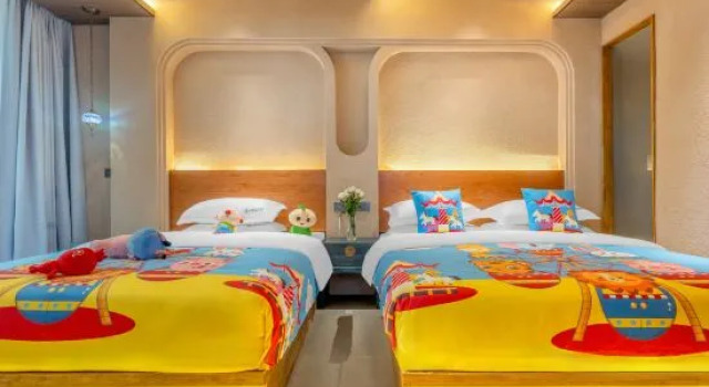 Семейный тент Dongpo Shuba Hotel (Jinlinwan Love Town, Qilin District)
