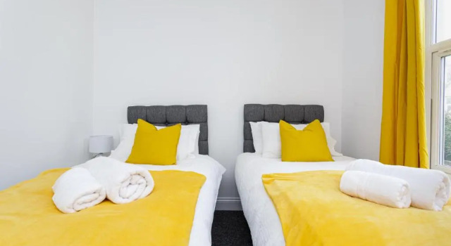 Luxury Granada Apartments - 1 & 2 bed FLATS Perfect for Contractors, Family, Students near Seafront, Varaa Huoneisto Asunnot kohteessa Merseyside, Huoneisto