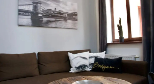 Luxury Apartment by Hi5 - Gozsu Suite, Забронировать Апартаменты/квартира Будапешт 