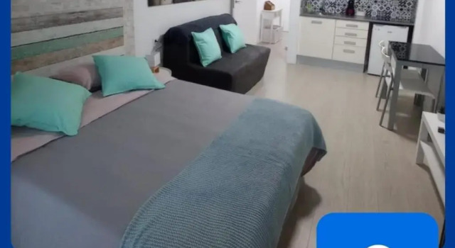 Apartamento con piscina a 2 minutos de la playa!!!, Prenota Appartamento Hotel a Costa Brava con piscina, Piscina
