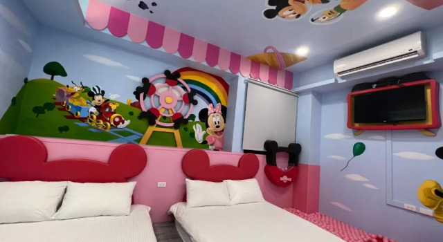 Fun Holiday Hostel