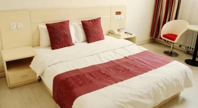 Номер Superior Thank Inn Chain Hotel Shandong Liaocheng Zhuangping County