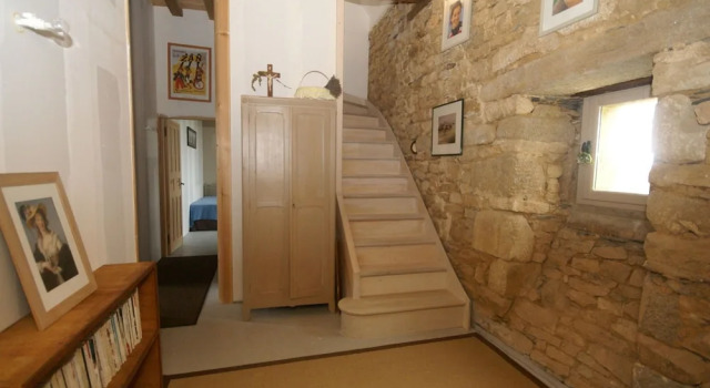 Authentic 17th Century Home With Vast Garden, 4km From the Beach, Забронировать Отель Отели Finistère с парковкой, Парковка