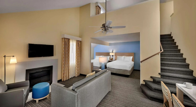 Люкс Sonesta ES Suites Providence - Airport
