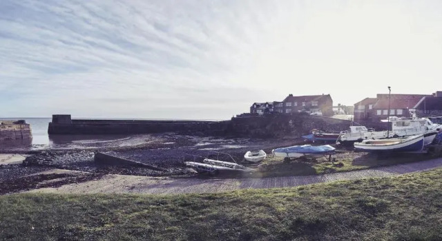 Craster Reach, Varaa Hotelli  