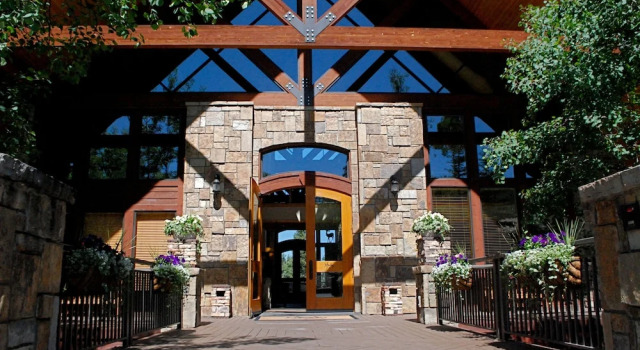 Bear Creek Lodge 406 4 Bedroom Condo by Alpine Lodging Telluride, Buchen Sie Ferienwohnung Hotels in Telluride ski mit Parkplatz, Parkplätze
