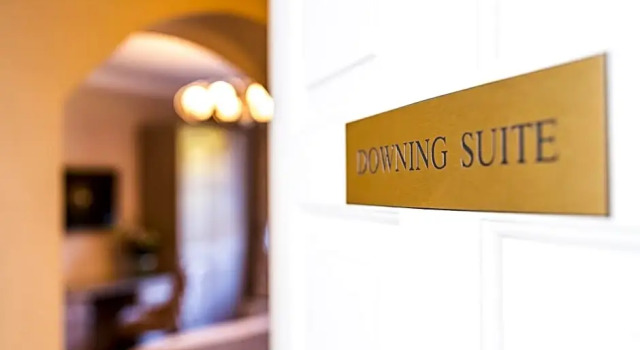 Люкс Superior Borough Arms Hotel