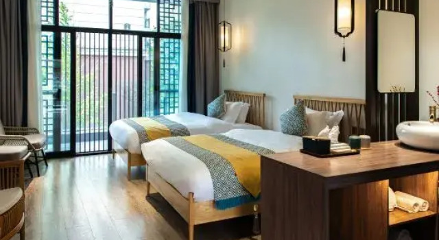 Pulu·Jiuxiang Hotel, Varaa Hotelli Hotellit Sichuan pysäköinnillä, Pysäköinti