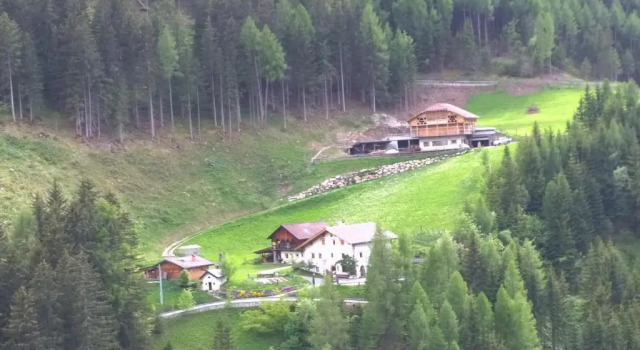 Апартаменты Apartment Puciacia - Bauernhof