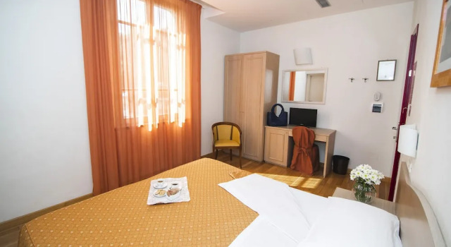 Двухместный номер Economy Hotel La Colonna