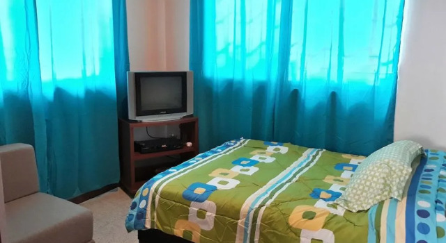 Cesar's House Salinas Home Rental, Buchen Sie Hotel Hotels in Provinz Santa Elena mit Pool, Schwimmbad