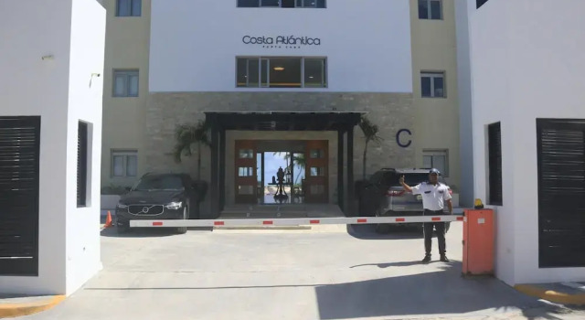 Luxury Beachfront Condo A-101, Prenota Appartamento Bávaro Punta Cana