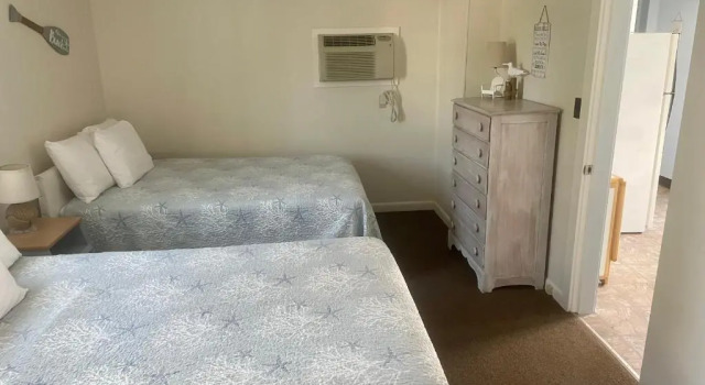 Moontide Motel Cabins & Apartments, Rezerwuj Apartament Hotele w New England z basenem, Basen