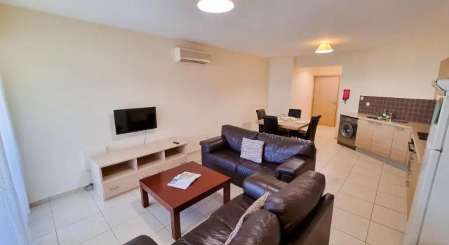 Yaar Apartment with pool and tennis court, Rezerwuj Apartament Apartamenty w Pyla, Apartament
