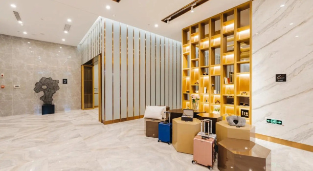 Atour Hotel, Book Hotel 4-Star Hotels in Yixing, 4*