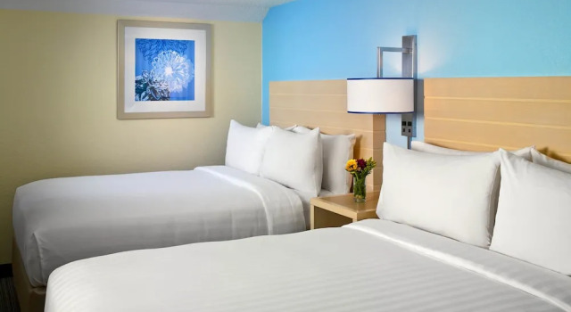 Четырёхместный люкс Sonesta ES Suites Auburn Hills Detroit