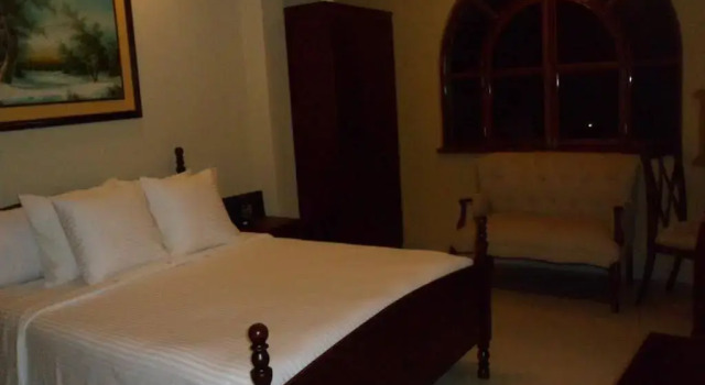 Hotel Maria Isabel, Rezerwuj Hotel Hotele w Manabi ze śniadaniem, Śniadanie