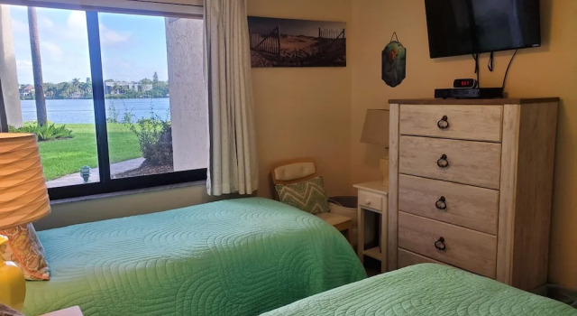 Midnight Cove Ii 210f- Serenity On Intercoastal 2 Bedroom Apts, Забронировать Апартаменты/квартира Сиеста-Ки Sarasota Area