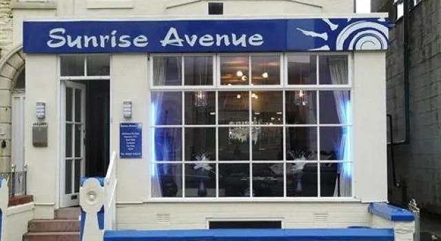 Sunrise Avenue Hotel