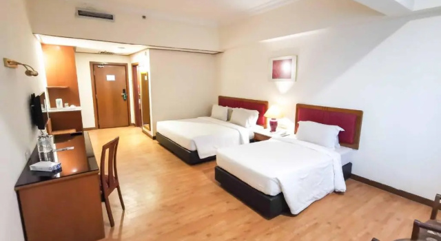Трёхместный номер Deluxe Crystal Crown Hotel Harbour View, Port Klang