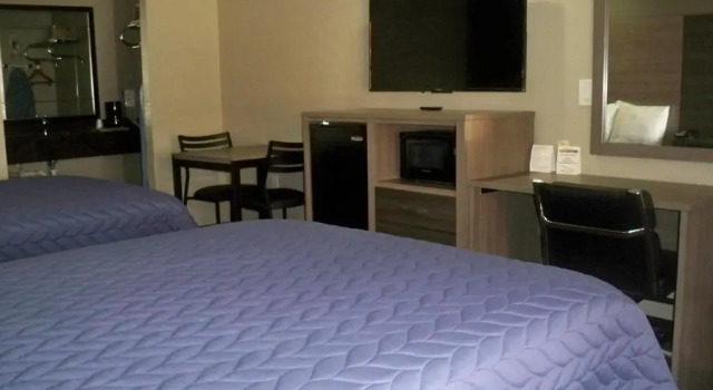 Четырёхместный номер Standard Scottish Inn and Suites Beaumont