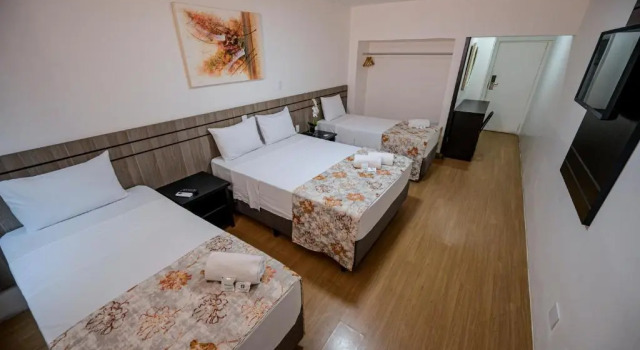 Четырёхместный номер Standard Hotel Nacional Inn São Paulo - Próximo ao COPAN