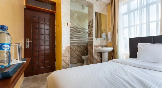Kentania Hotel