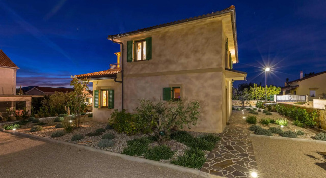 Rustic Villa Bellamare, Buchen Sie Villa Brzac Insel Krk