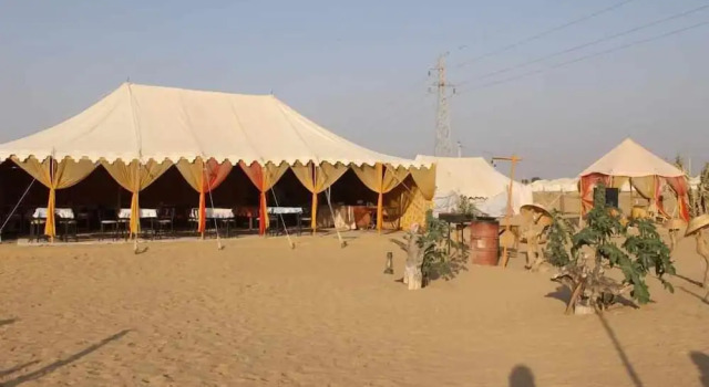 Riddhi Siddhi Resort, Забронировать Курортный отель Отели штата Раджастхана с парковкой, Парковка