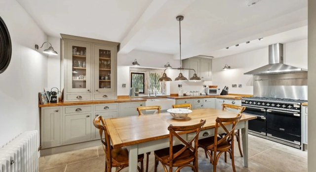 Коттедж Host Stay Old Hall - Middle Mayfield