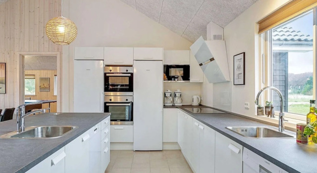 Spacious Holiday Home in Grenå near Sea, Rezervovat Rekreační dům Grena 