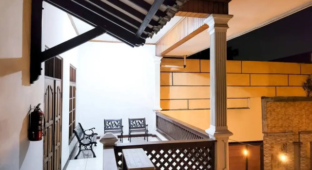 Kasmaran Guest House Syariah, Book Guesthouse Jakarta Jakarta Province