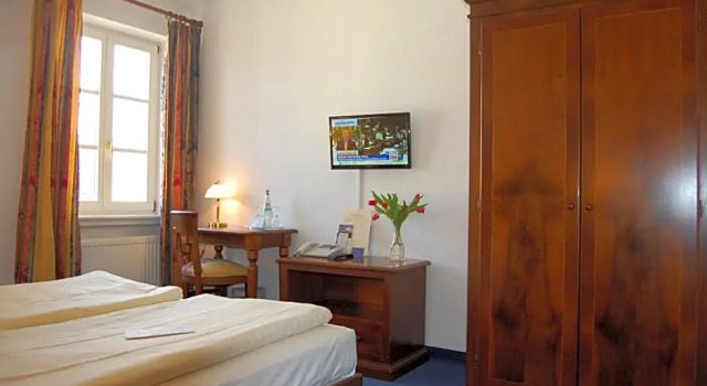 Номер Standard Hotel Königin Olga