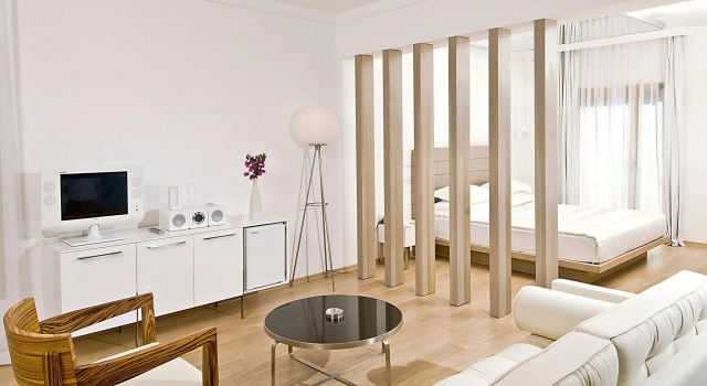 Alkoclar La Boutique Hotel, Rezerwuj Boutique Hotel Hotele w Torba z parkingiem, Parking