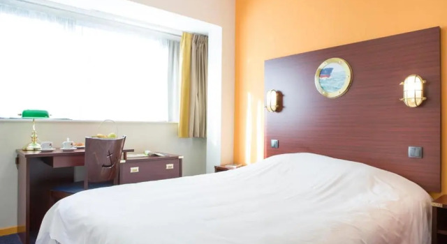 Номер Standard Hôtel Les Gens De Mer Dunkerque by Popinns