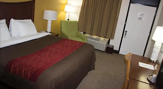 Двухместный номер Standard Grand Vista Hotel