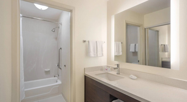 Люкс с 2 комнатами Fairfield Inn & Suites Indianapolis Airport