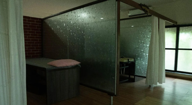 Nimba Nature Cure Village, Rezervovat Hotel Hotely v Mahesana s bazénem, Bazén