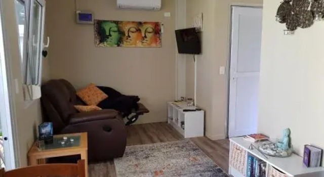 Buddha Cottage Springbrook, Rezerwuj Dom wakacyjny Springbrook Gold Coast, w pobliżu Wodospady Bilbrough