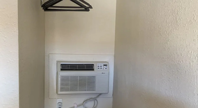 Standard Zimmer Frontier Motel