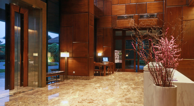 Veranda Serviced Residence Puri, Book Hotel Hotels in Jakarta with Parking, Parking