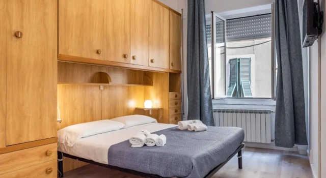 New Apt! 1km From Central Station 'La Spezia', Забронировать Отель Специя Итальянская Ривьера, рядом с Порт Ла Специи
