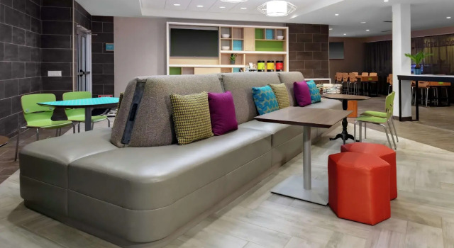 Home2 Suites by Hilton North Charleston-University Blvd