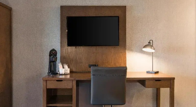 Четырёхместный номер Standard Crowne Plaza Niagara Falls NY - Riverside by IHG